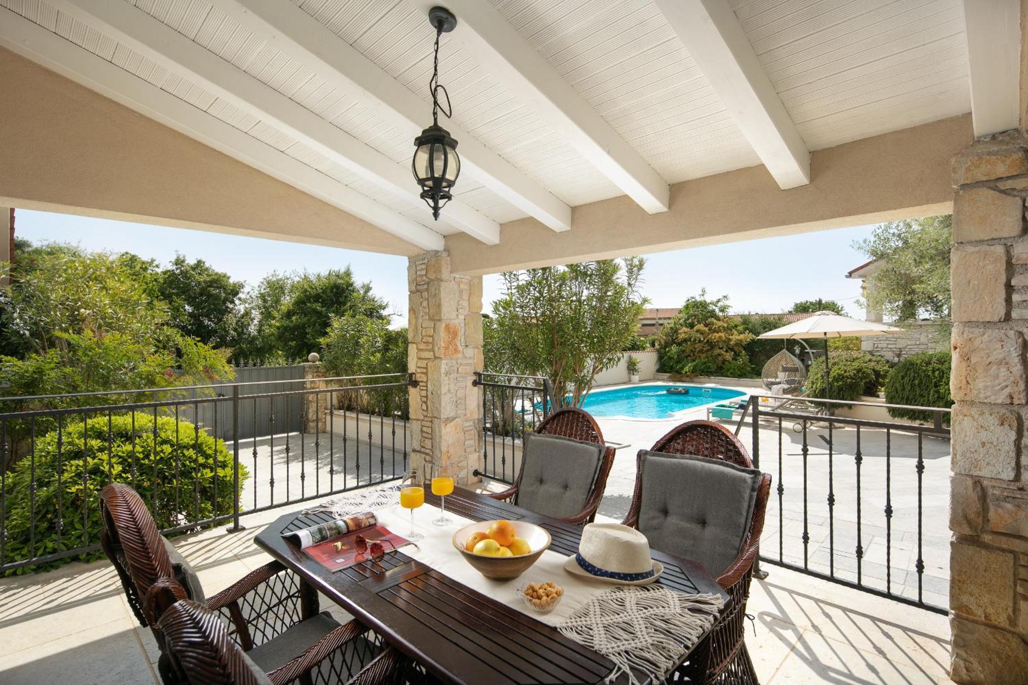 Residence Pietre D'Istria - With Private Service Burici Bagian luar foto